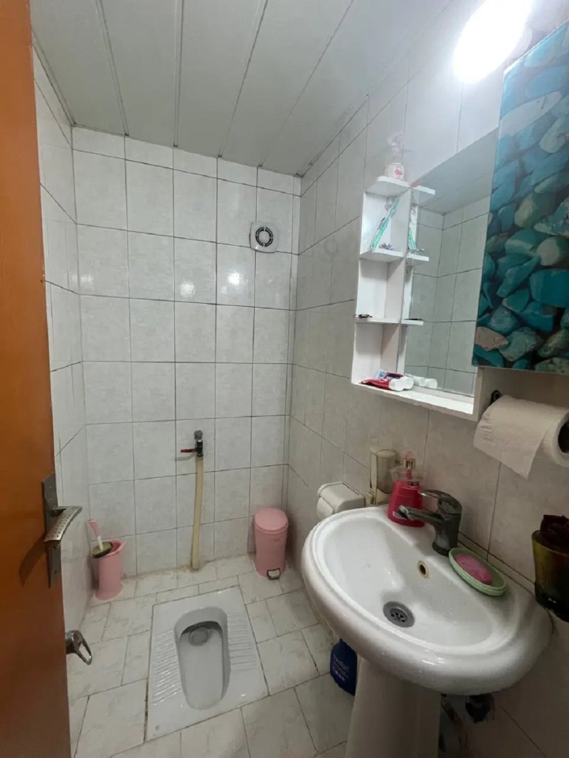 آپارتمان 73 متری دو خوابه در بلوار رودباری رشت14559338677