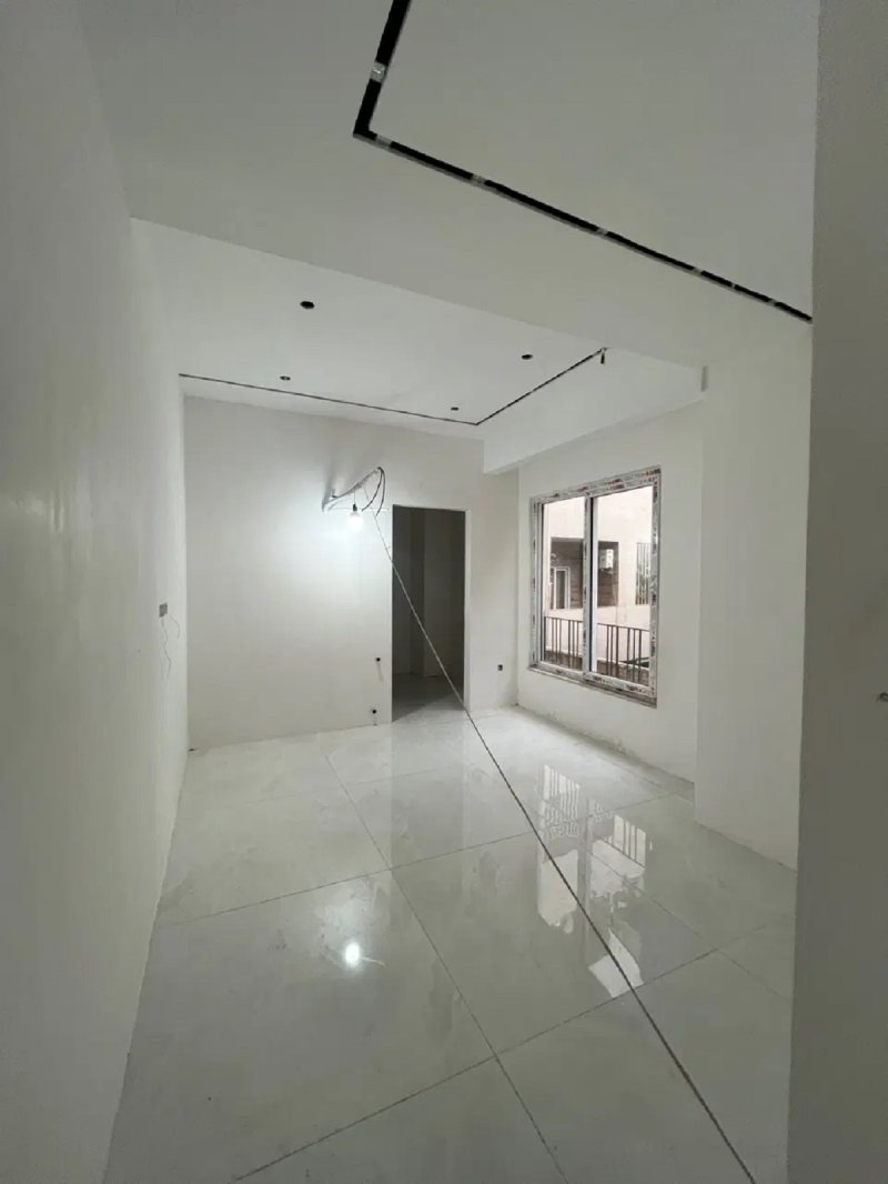 آپارتمان 166 متری سه خوابه در معلم رشت14559538681