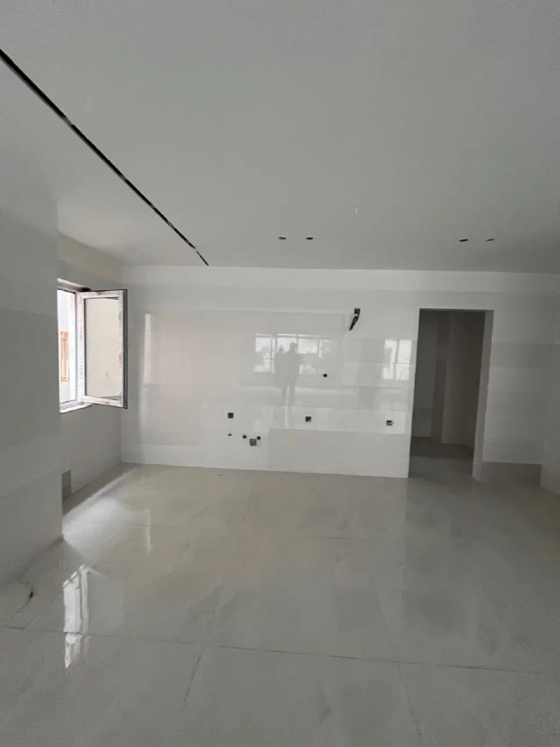 آپارتمان 166 متری سه خوابه در معلم رشت14559538682
