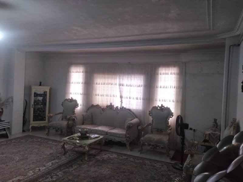 آپارتمان 96 متری دو خوابه در بلوار شهید مطهری آمل14564138786