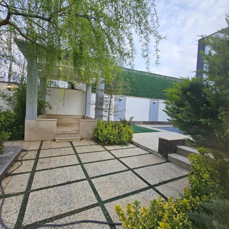 ویلا 350 متری سه خوابه در باغستان کرج14565938814