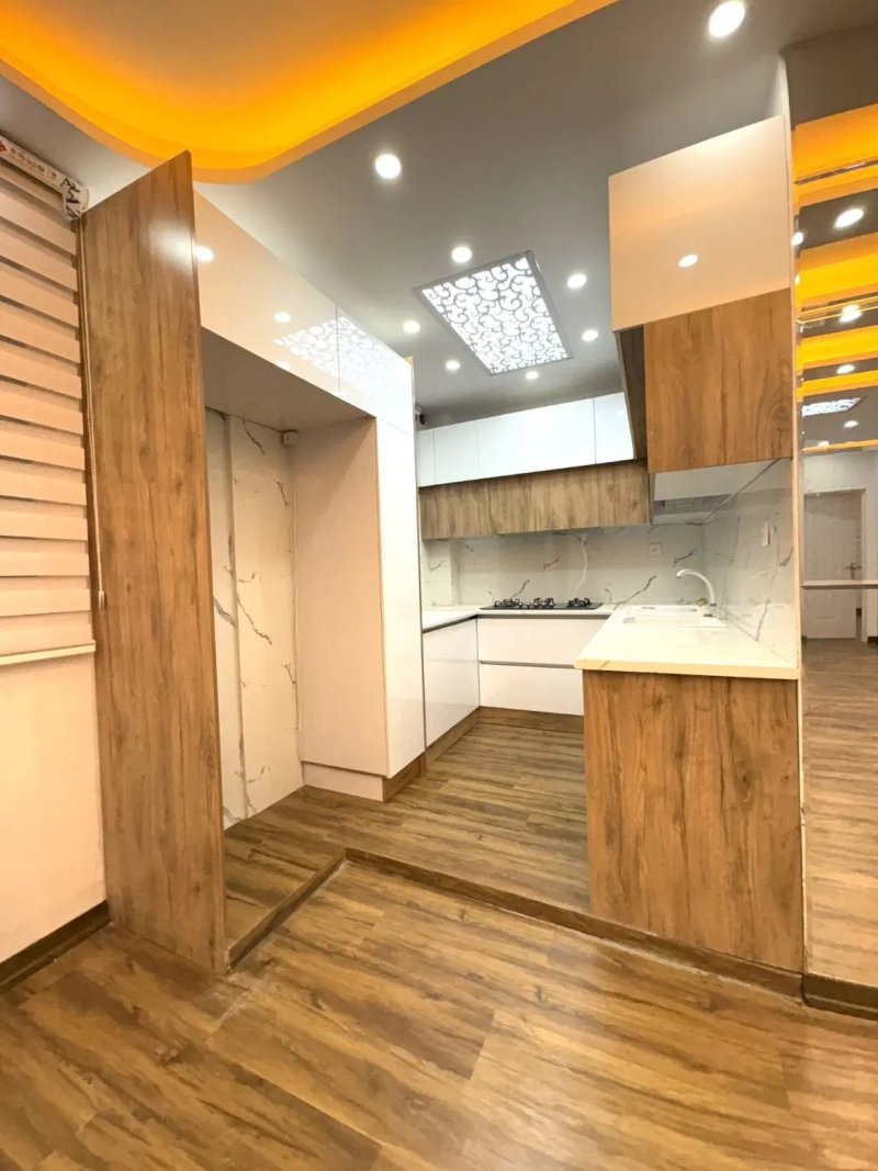 آپارتمان 94 متری دو خوابه در فاز 6 پرند14569638901