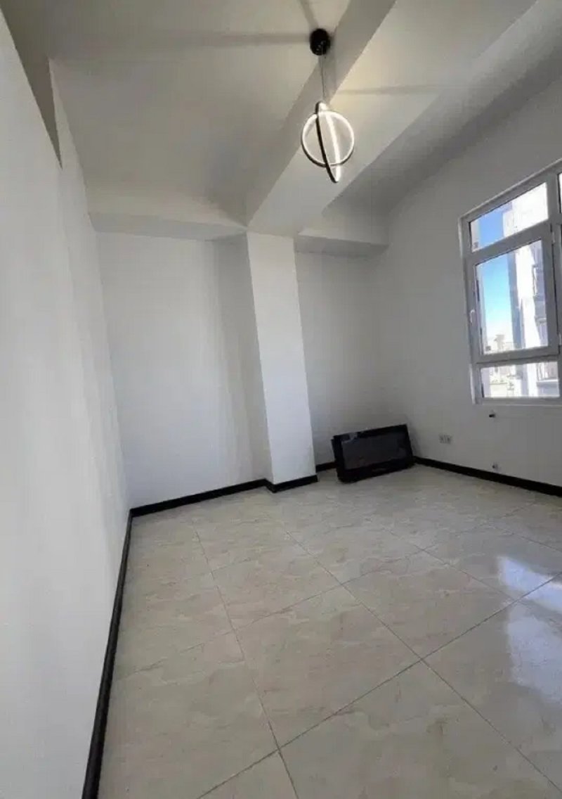 آپارتمان 101 متری دو خوابه در فاز 6 پرند14569738905