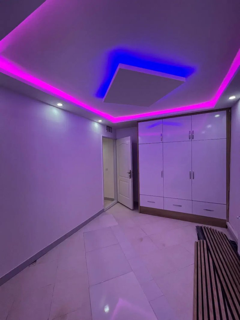 آپارتمان 99 متری دو خوابه در فاز 6 پرند14570038919
