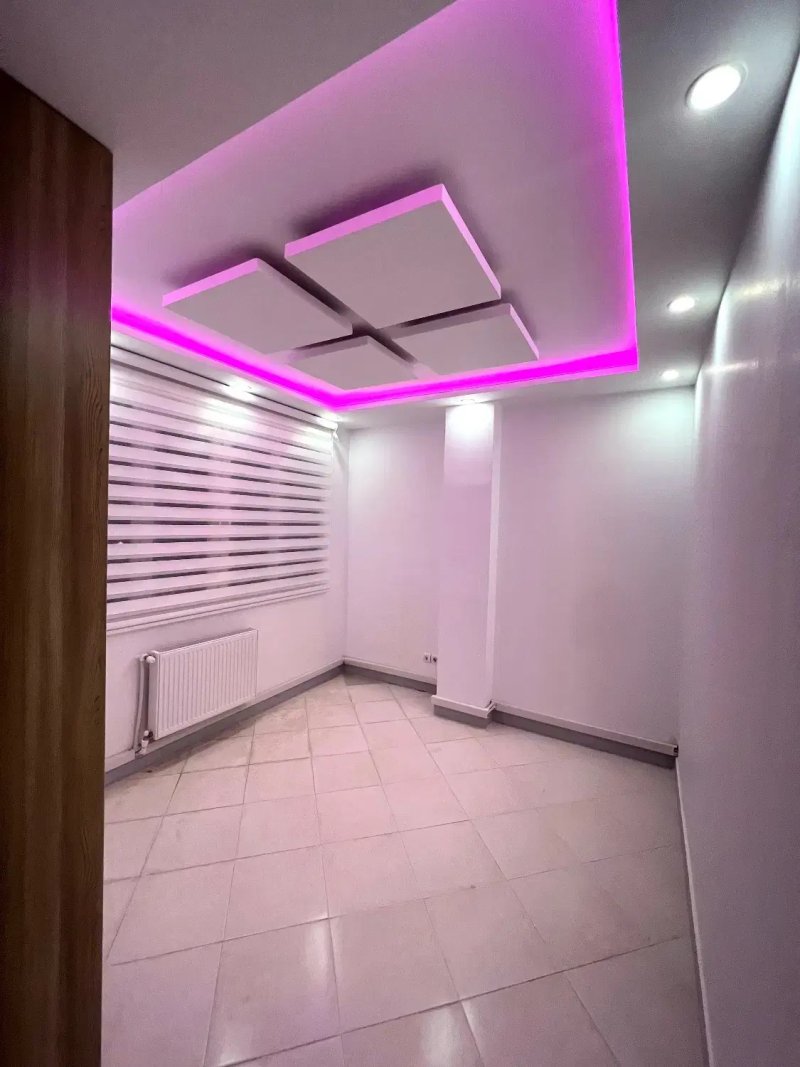 آپارتمان 99 متری دو خوابه در فاز 6 پرند14570038921