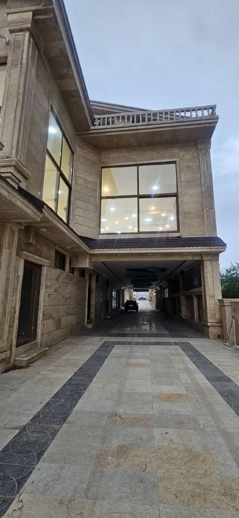 تجاری 3000 متری دو خوابه در هچیرود چالوس14572338949
