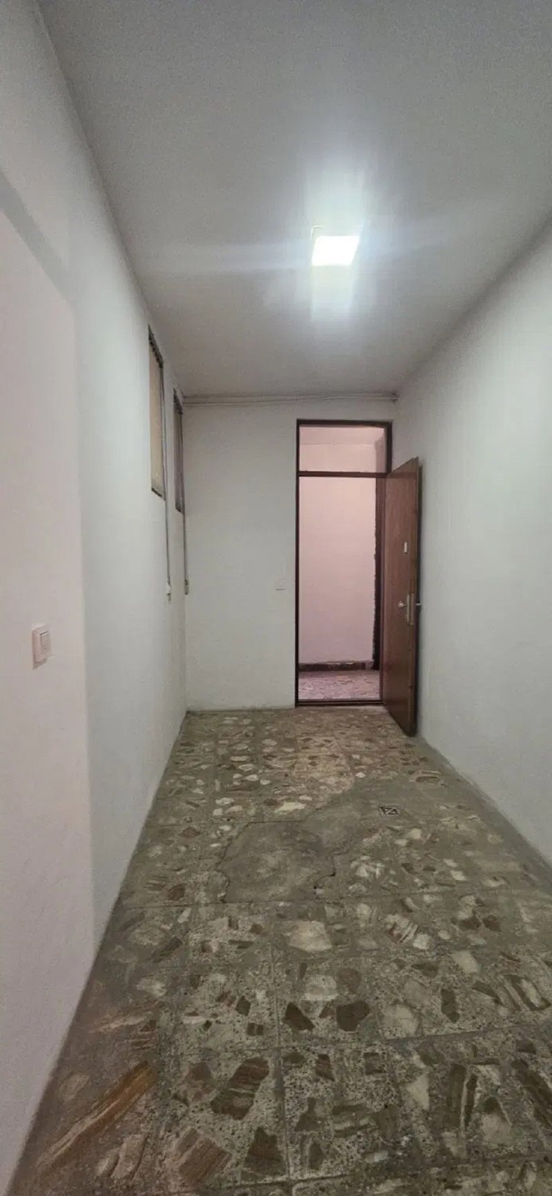 اداری 100 متری یک خوابه در چالوس14572438955