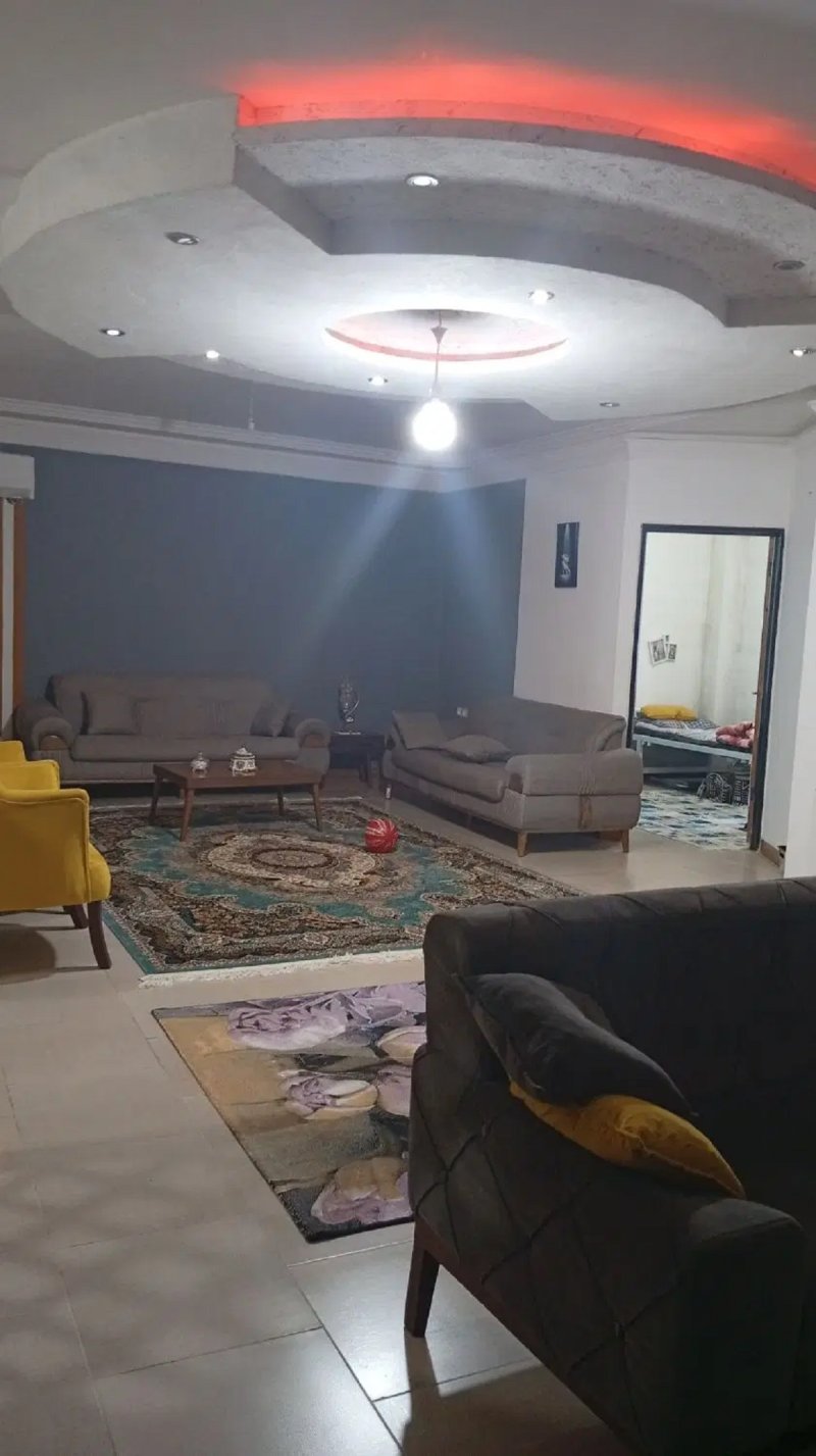 آپارتمان 118 متری دو خوابه در میدان یخسازی رشت