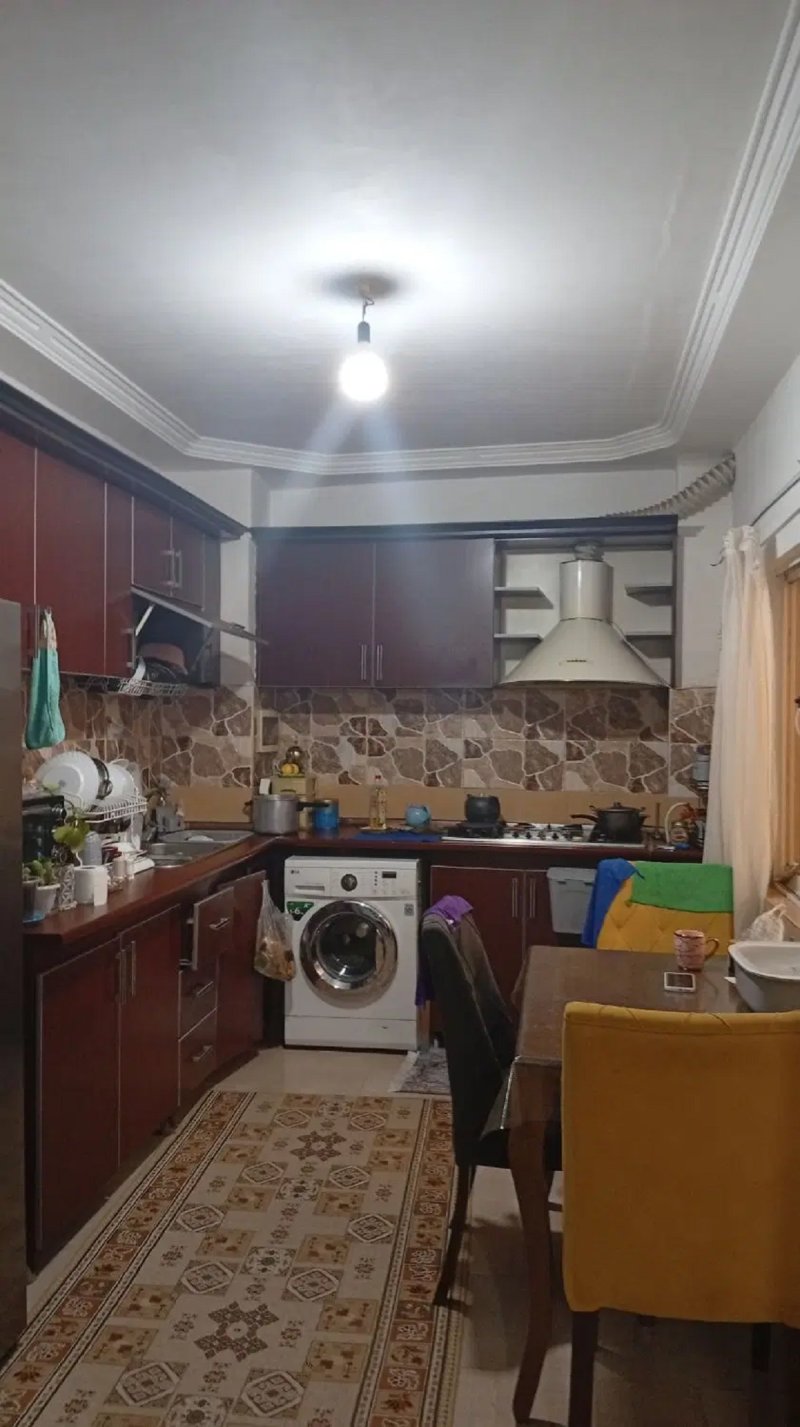 آپارتمان 118 متری دو خوابه در میدان یخسازی رشت14573839004