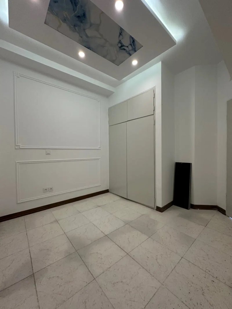 آپارتمان 84 متری دو خوابه در فاز 6 پرند14574839041