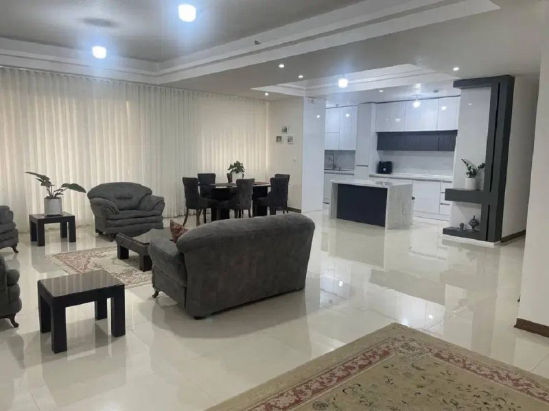 آپارتمان 170 متری سه خوابه در دانش ساری