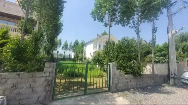 زمین 250 متری در جاده چمستان نور مازندران
