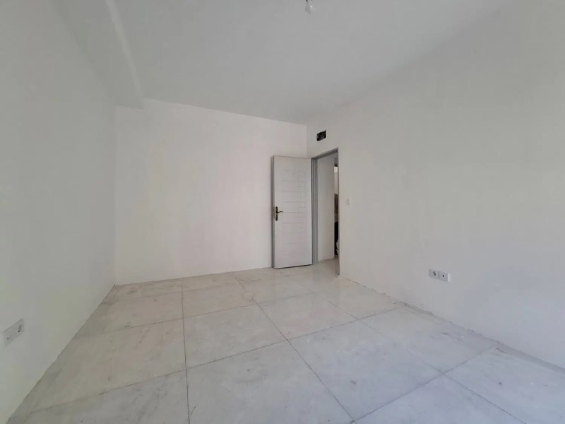آپارتمان 120 متری سه خوابه در فاز 0 پرند14578639130