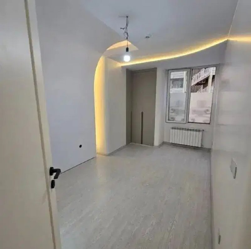 آپارتمان 86 متری دو خوابه در فاز 2 پرند14578739135