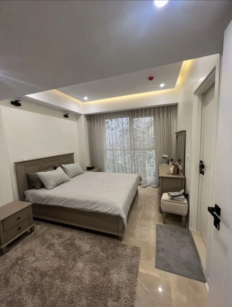 آپارتمان 95 متری دو خوابه در سردار جنگل تهران14584439239