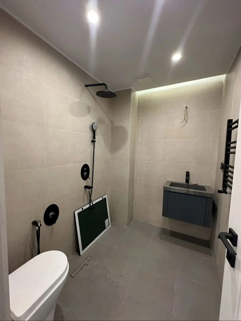 آپارتمان 143 متری سه خوابه در جنت آباد تهران14584539243