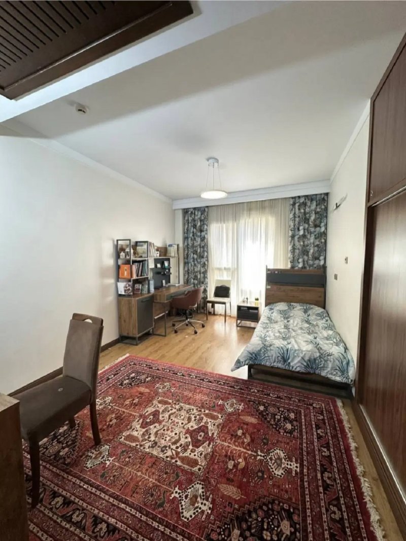 آپارتمان 147 متری سه خوابه در جنت آباد تهران14584639246