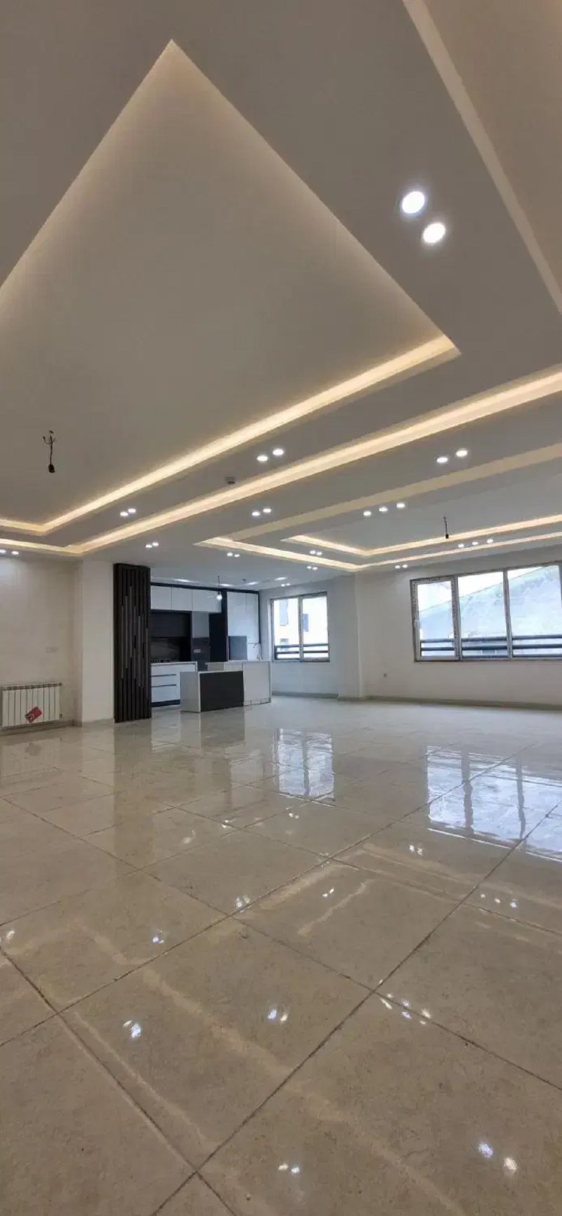 آپارتمان 201 متری سه خوابه در معلم رشت14585539279