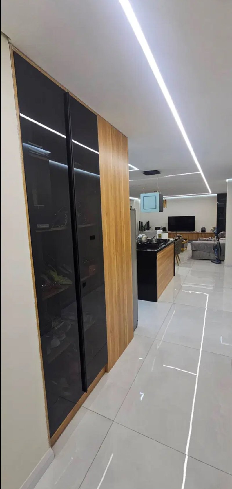 آپارتمان 143 متری سه خوابه در سعادت آباد تهران14587839330