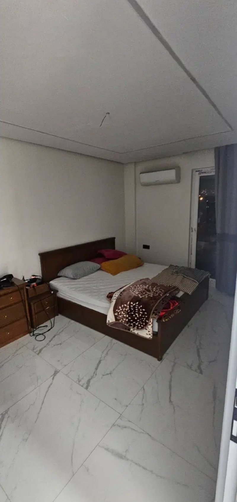 آپارتمان 143 متری سه خوابه در سعادت آباد تهران14587839333