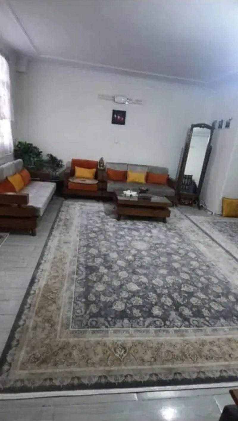 آپارتمان 64 متری یک خوابه در شهرک استقلال تهران