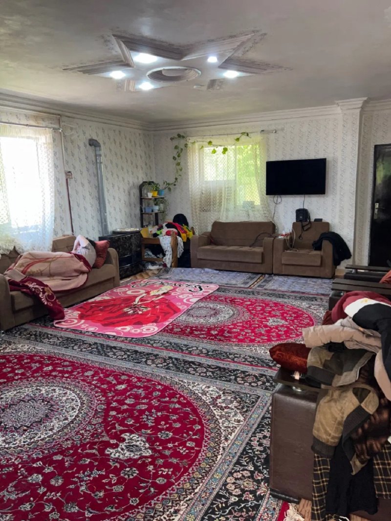 ویلا 300 متری دو خوابه در کوی امام رضا رشت14588139342