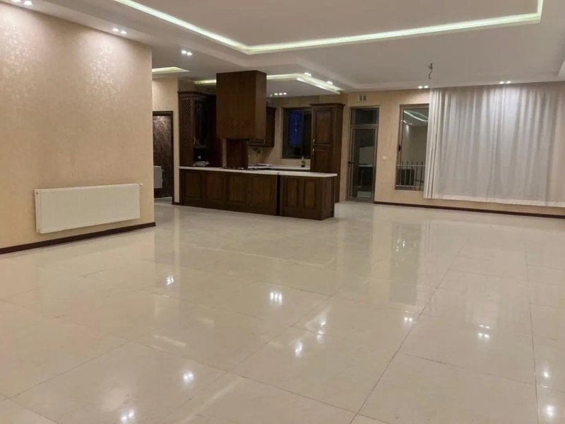 آپارتمان 170 متری سه خوابه در بلوار صارمی مشهد14589239389