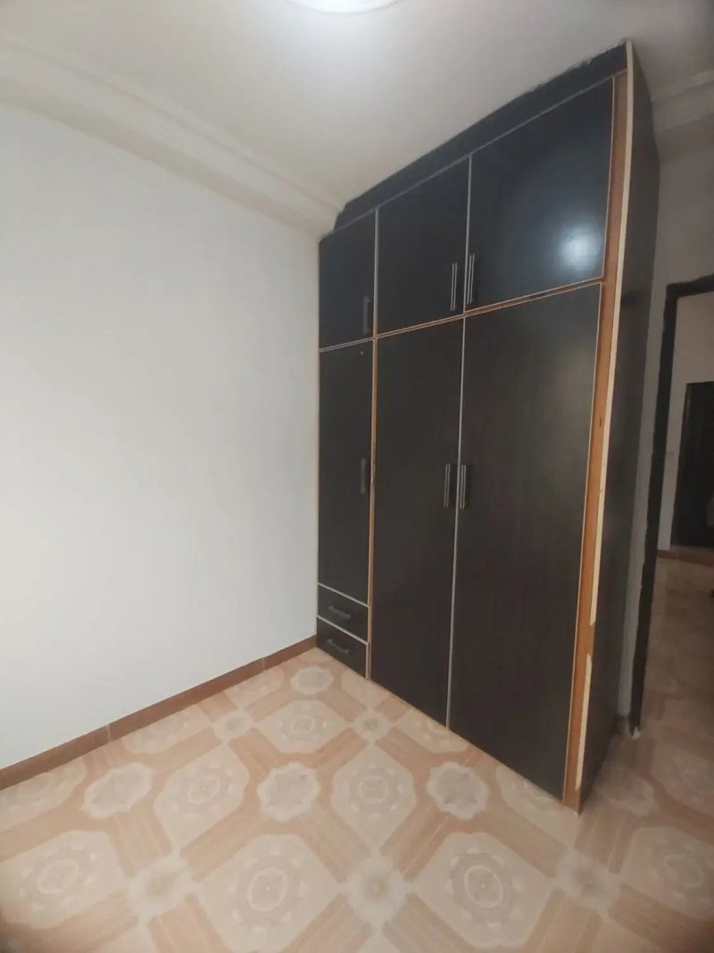 آپارتمان 90 متری دو خوابه در حمیدیان رشت14592839466