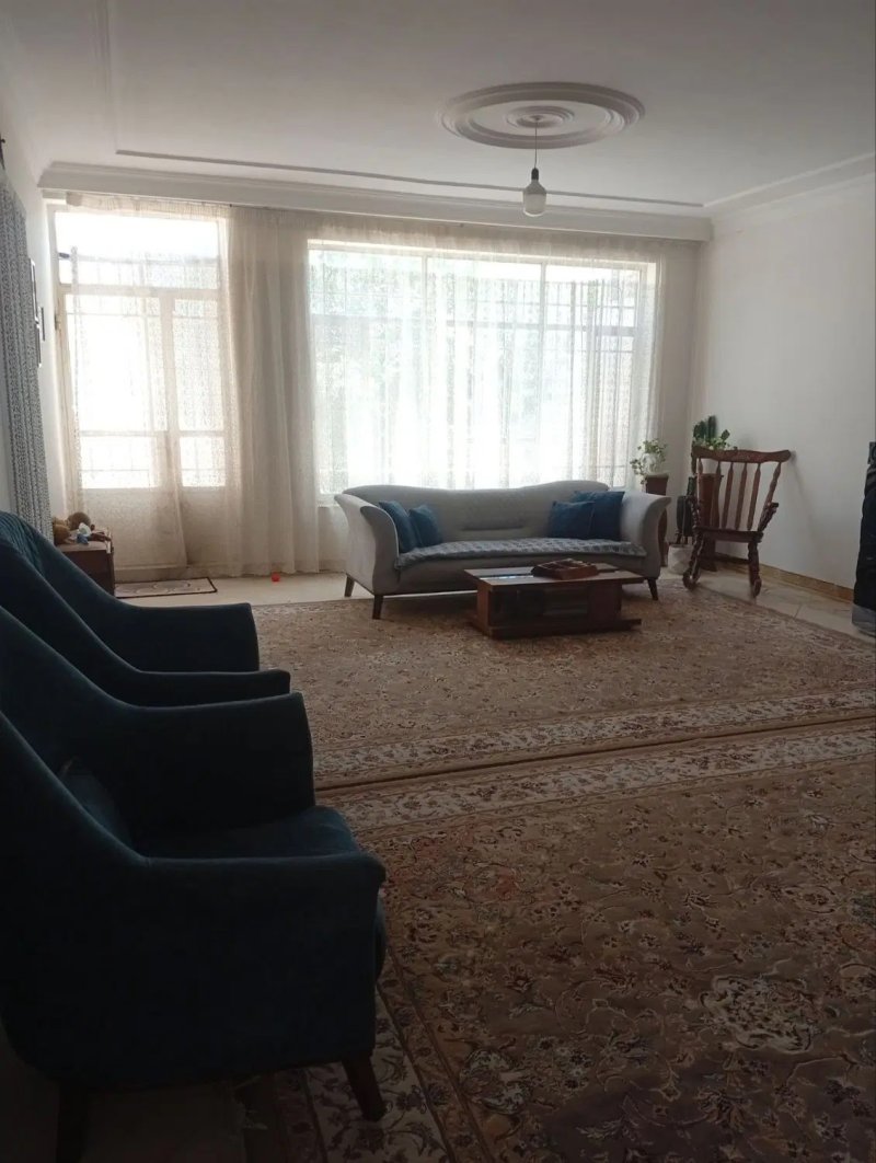 خانه 200 متری دو خوابه در گلبهار14604739668