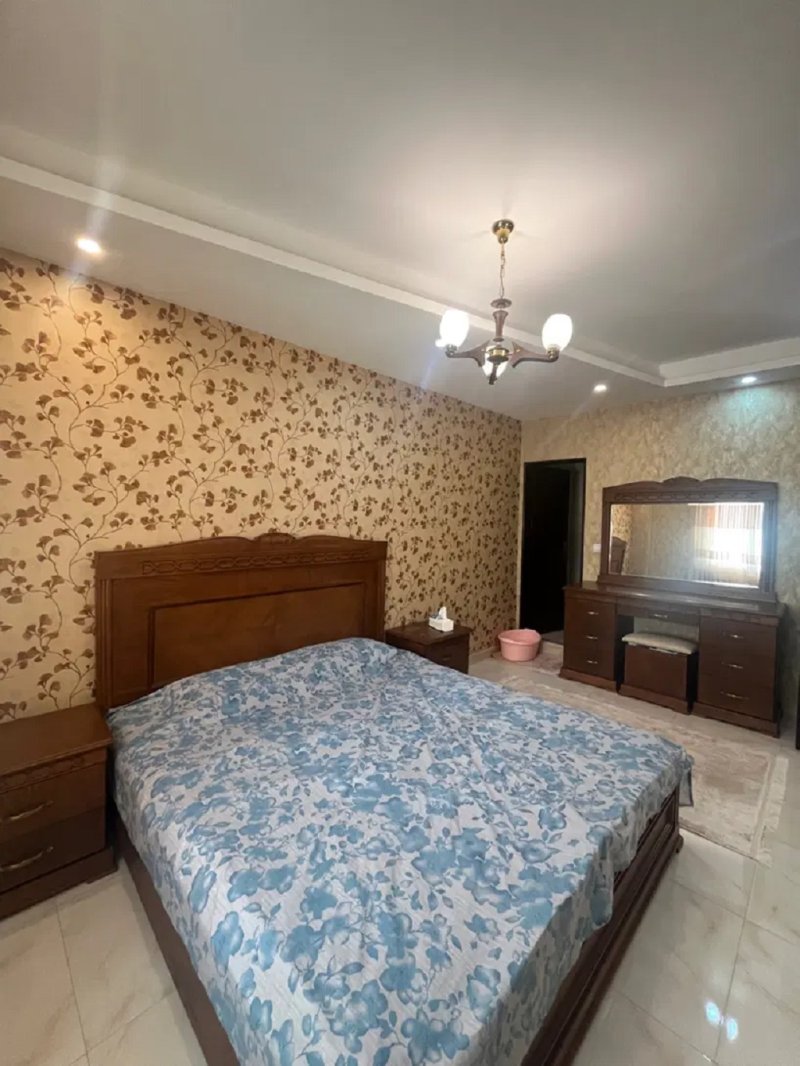 آپارتمان 143 متری سه خوابه در معلم رشت14610339683