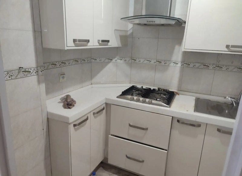 آپارتمان 90 متری دو خوابه در جردن تهران14621039722