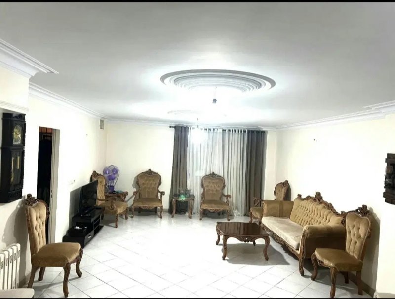 آپارتمان 98 متری دو خوابه در سردار جنگل تهران14624339750