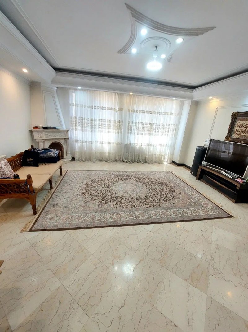 آپارتمان 140 متری سه خوابه در شاهین تهران14624439752