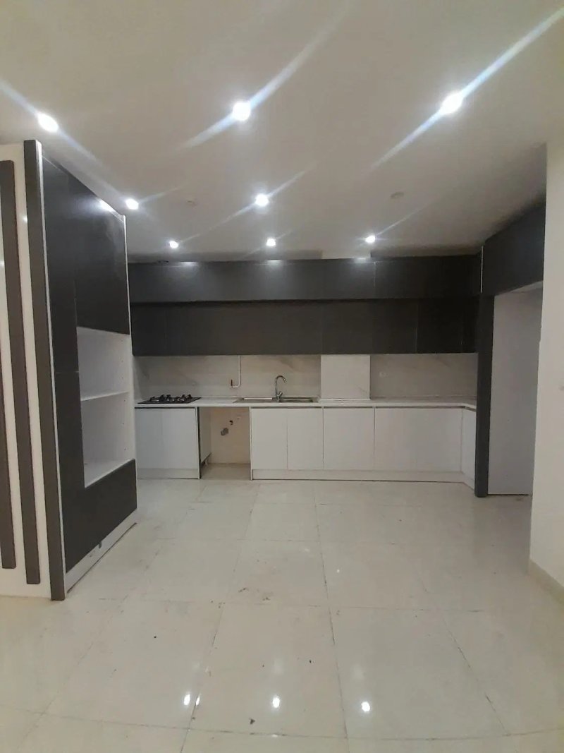 آپارتمان 132 متری سه خوابه در شهرک قدس رشت14658539920