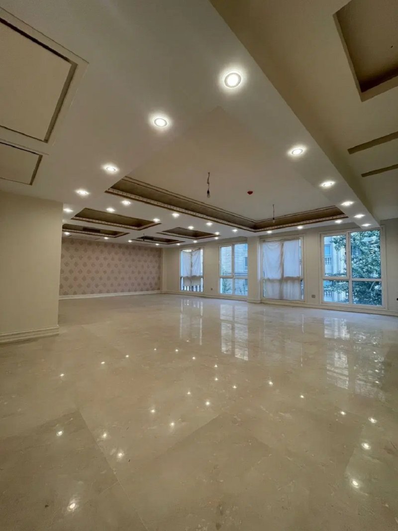 آپارتمان 175 متری سه خوابه در کامرانیه تهران