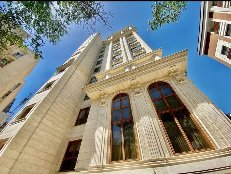 آپارتمان 400 متری چهارخوابه در کامرانیه تهران