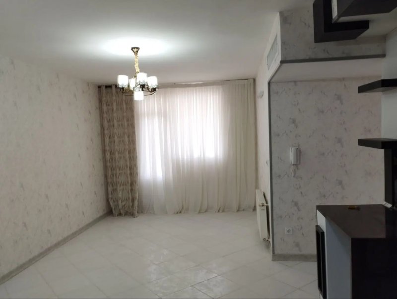 آپارتمان 80 متری دو خوابه در گلبهار14673940025