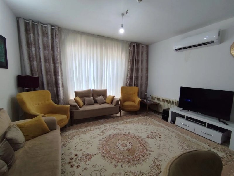 آپارتمان 78 متری دو خوابه در گلبهار14674140027