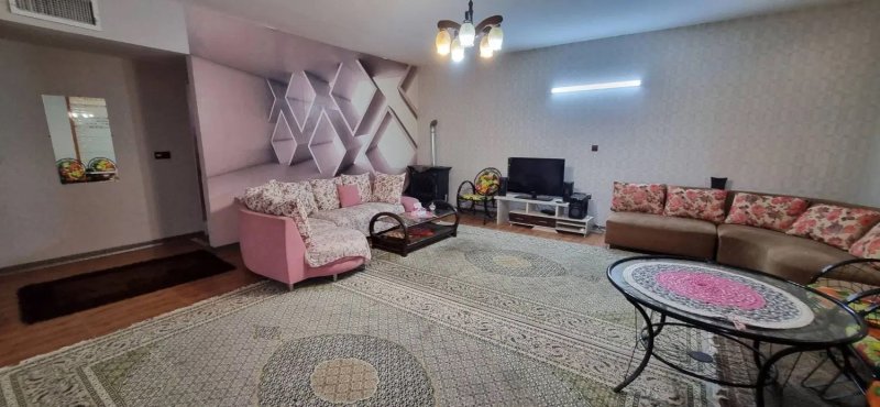 خانه 111 متری دو خوابه در سهیلیه کرج14674840037