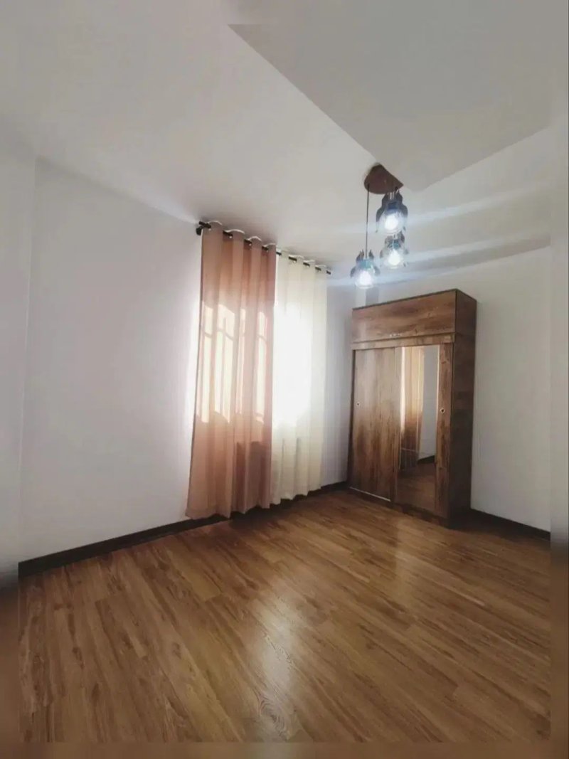 آپارتمان 88 متری دو خوابه در پرند14682340078