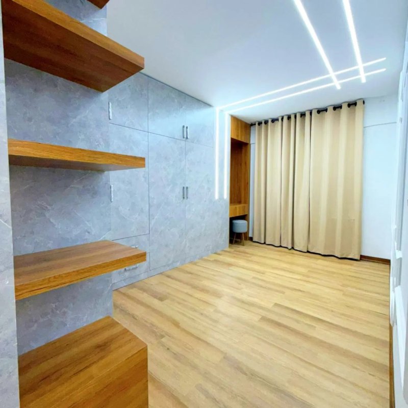 آپارتمان 95 متری دو خوابه در فاز 2 پرند14682440080