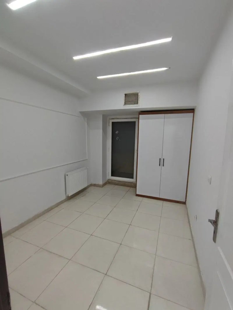 آپارتمان 80 متری دو خوابه در فاز 2 پرند14682940086