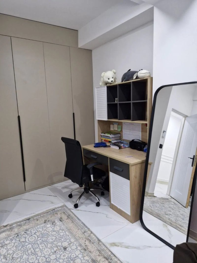 آپارتمان 145 متری سه خوابه در وائین شهریار14684940117