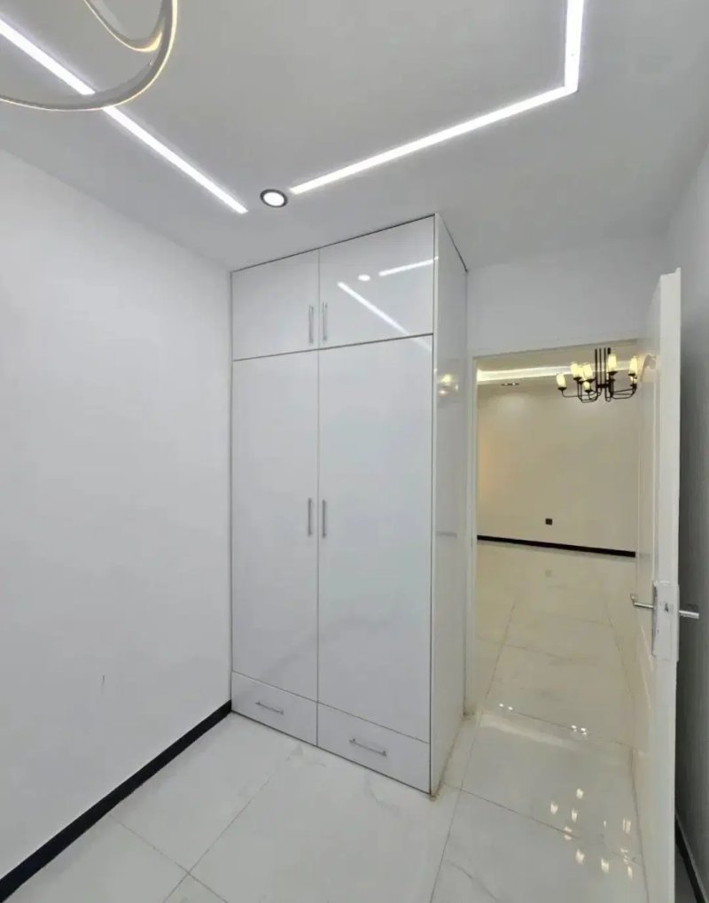 آپارتمان 90 متری دو خوابه در فاز 2 پرند14686640146
