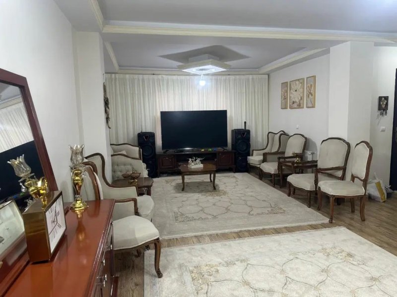 آپارتمان 96 متری دو خوابه در فاز 1 پرند