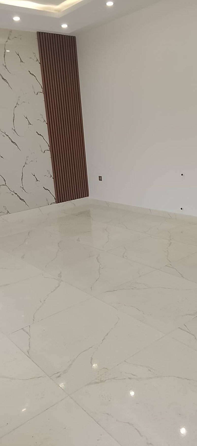 ویلا 120 متری دو خوابه در رمشی نور مازندران14695140199