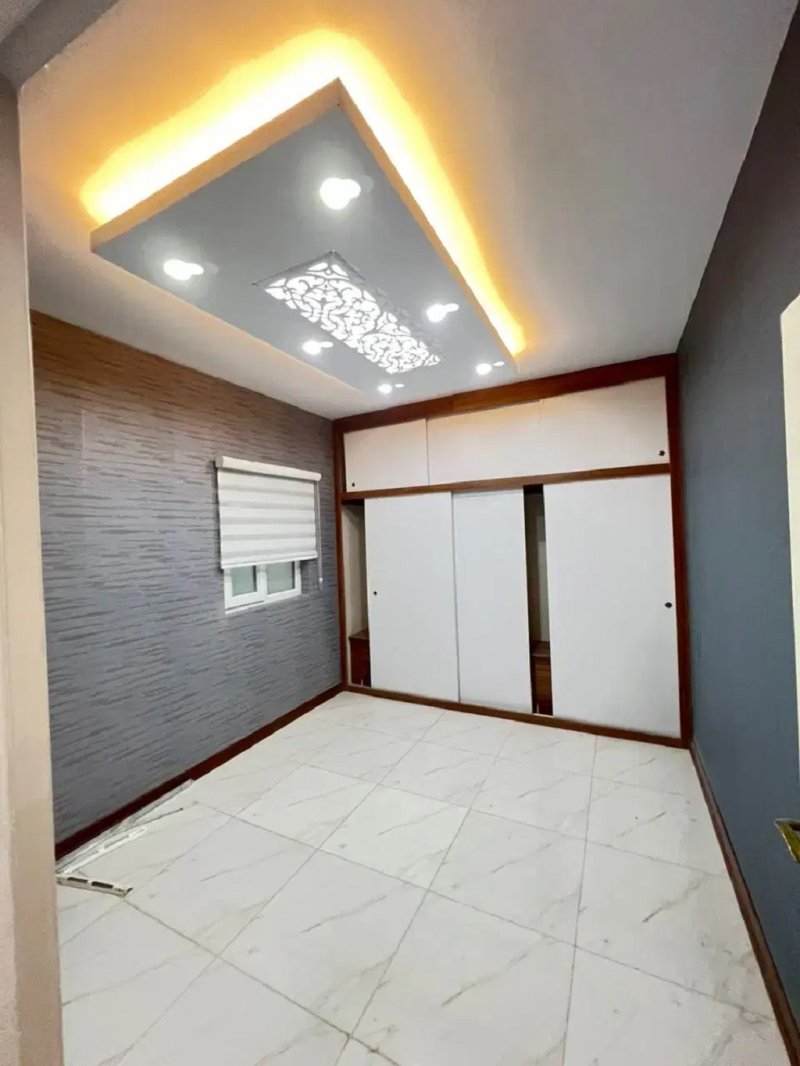 آپارتمان 98 متری دو خوابه در فاز 2 پرند14695940232