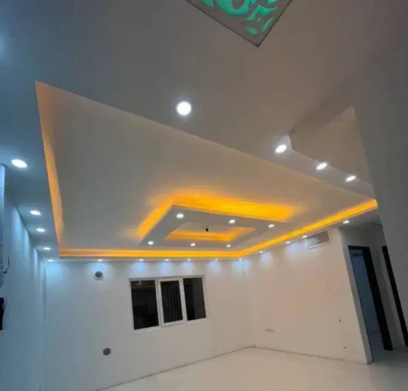 آپارتمان 83 متری دو خوابه در فاز 6 پرند14700840285