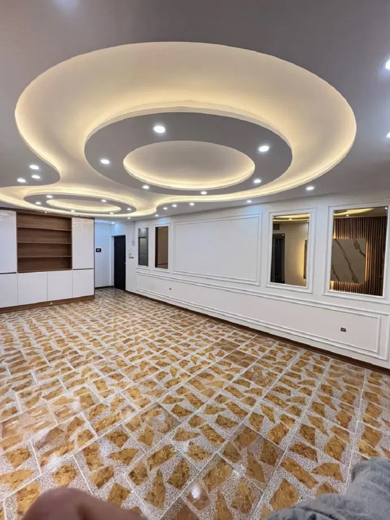 آپارتمان 90 متری دو خوابه در فاز 6 پرند14702740310