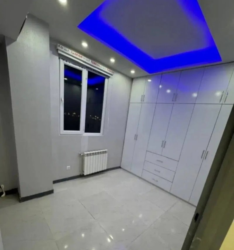 آپارتمان 84 متری دو خوابه در فاز 6 پرند14716440422